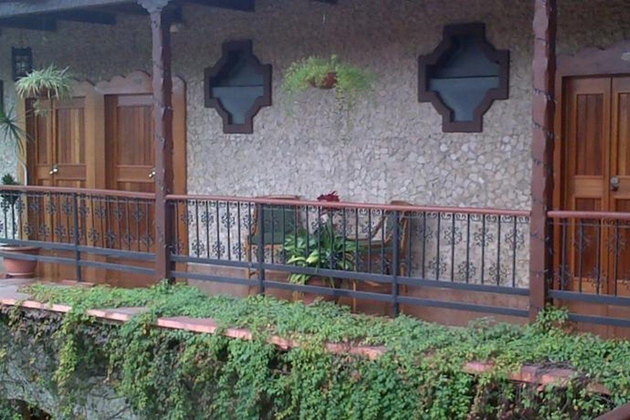 Hotel Del Patio Flores Eksteriør billede