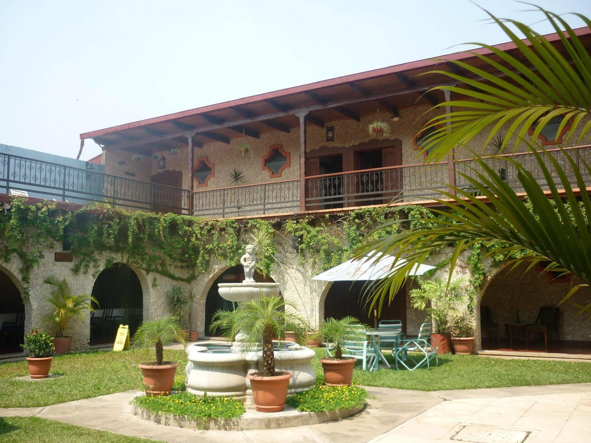 Hotel Del Patio Flores Eksteriør billede