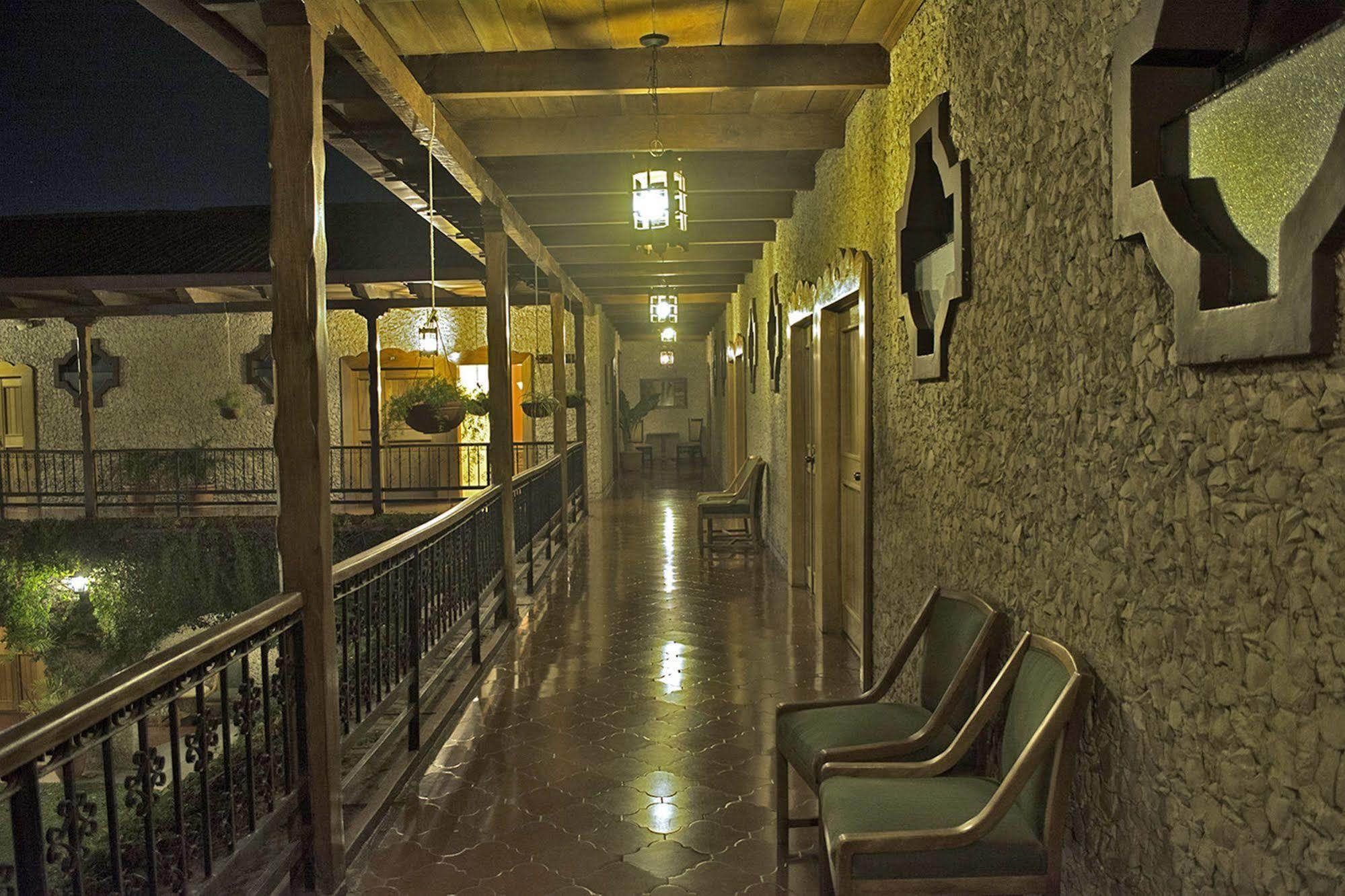 Hotel Del Patio Flores Eksteriør billede
